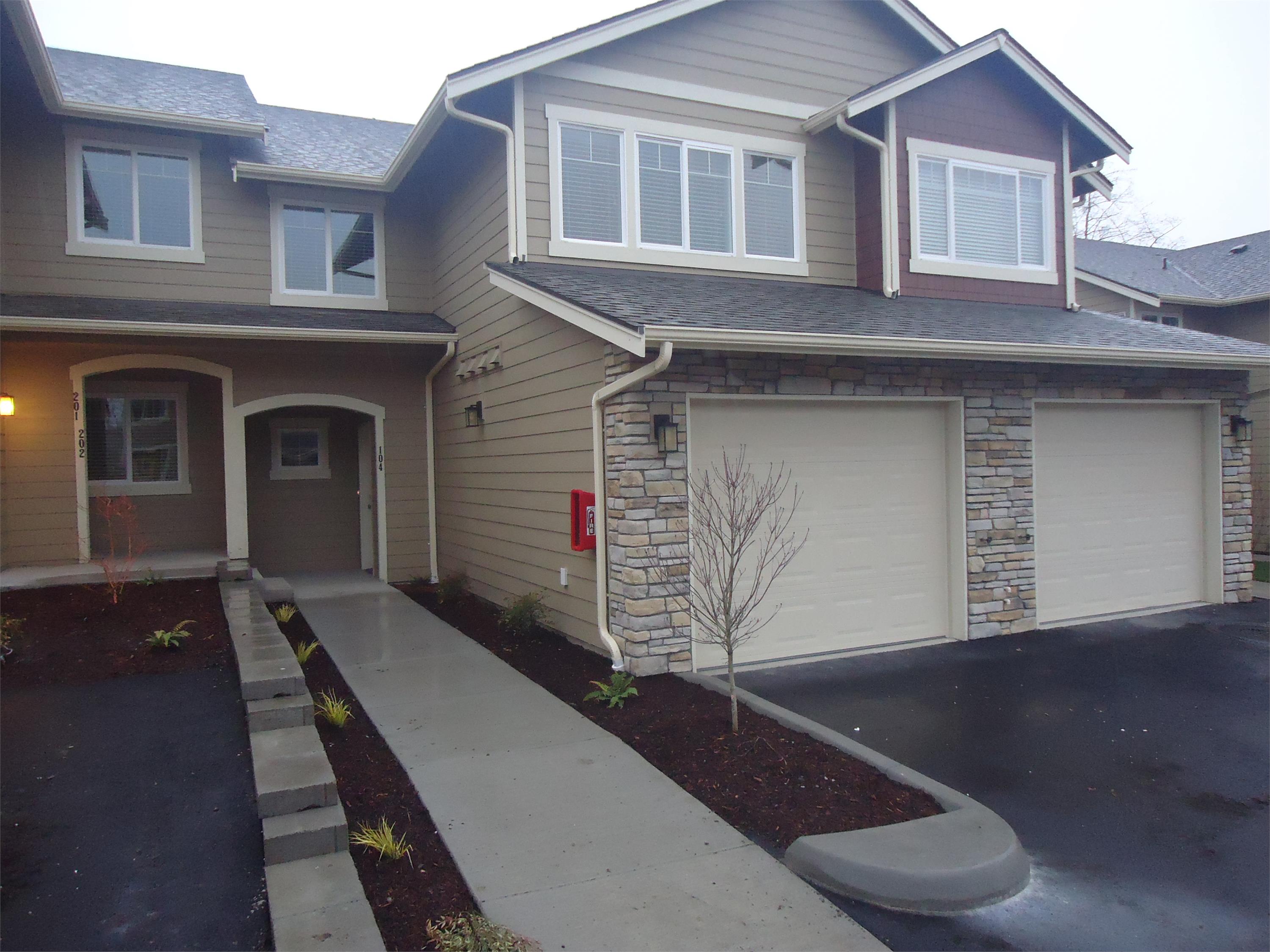 15712 34th Pl W Unit D104
